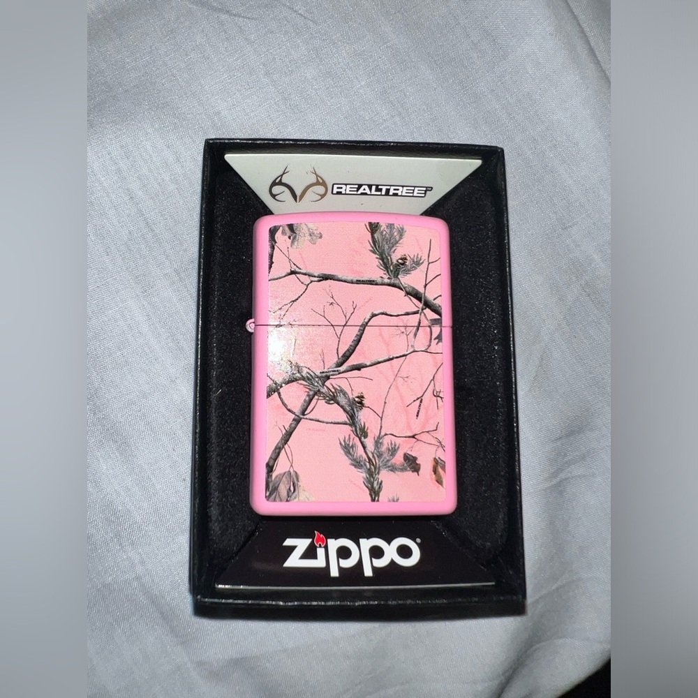 Zippo Pink Camo